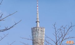 乘坐广州地铁3号线、乘坐地铁APM(珠江搭客输送系